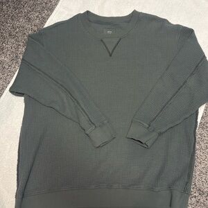 Aerie oversized long sleeve-Army Green in color